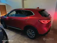 Usata MG HS 162 CV (119 kW) 2023 Rosso SUV
