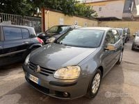 Usata VW Golf VI Comfortline 102 CV (75 kW) 2008 Grigio Utilitaria