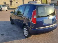 Usata Skoda Roomster 80 CV (58 kW) 2009 Bluazzurro Monovolume