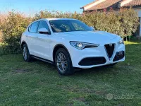Usata Alfa Romeo Stelvio Business 190 CV (139 kW) 2021 Bianco SUV