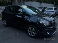 Usata Opel Mokka 140 CV (102 kW) 2016 Nero SUV