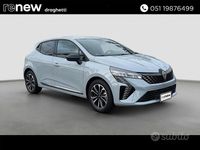 Nuova Renault Clio V Techno 100 CV (73 kW) 2025 Grigio Berlina