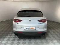 Usata Alfa Romeo Stelvio Sprint 190 CV (139 kW) 2021 Argento SUV