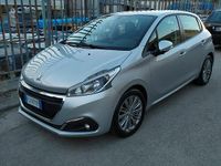 Begagnad Peugeot 208 75 HK (55 kW) 2017 Halvkombi