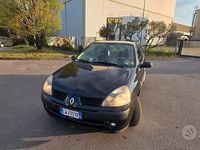 Usata Renault Clio II 60 CV (44 kW) 2005 Nero Berlina