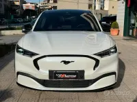 Usata Ford Mustang Extended Range 169 CV (124 kW) 2021 Bianco Berlina