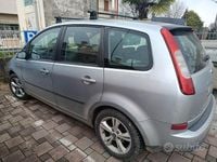 Usata Ford Focus 105 CV (77 kW) 2005 Grigio Berlina
