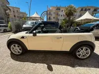 Usata Mini One Cabriolet 98 CV (72 kW) 2014 Bianco Cabrio