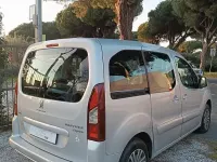 Usata Peugeot Partner 99 CV (72 kW) 2015 Grigio Monovolume