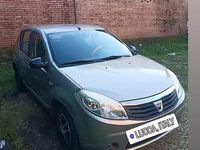 Occasion Dacia Sandero 75 PK (55 kW) 2009 Grijs Sedan