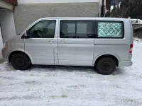 Usata VW Multivan Comfortline 131 CV (96 kW) 2004 Argento Monovolume