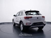 Usata VW T-Roc Life 110 CV (80 kW) 2024 Grigio SUV