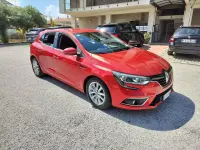 Usata Renault Mégane IV 95 CV (69 kW) 2017 Rosso Berlina