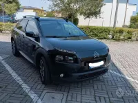 Usata Citroën C4 Cactus 99 CV (72 kW) 2017 Nero Utilitaria