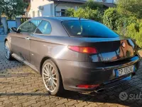Usata Alfa Romeo GT Distinctive 150 CV (110 kW) 2004 Nero Coupé
