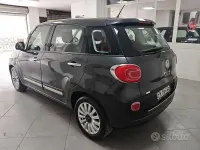 Begagnad Fiat 500L Easy 95 HK (69 kW) 2012 Grå Minibuss
