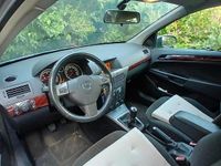 Usata Opel Astra 60 CV (44 kW) 2005 Grigio Berlina