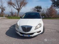 Usata Lancia Delta 120 CV (88 kW) 2011 Utilitaria