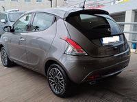 Usata Lancia Ypsilon S 69 CV (50 kW) 2024 Grigio Utilitaria