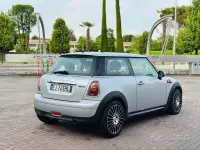 Usata Mini Cooper 122 CV (89 kW) 2011 Grigio Utilitaria