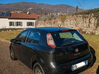 Usata Fiat Punto Young 69 CV (50 kW) 2015 Nero Berlina