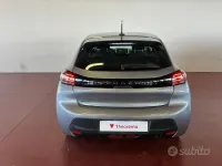 Nuova Peugeot 208 Business-Line 101 CV (74 kW) 2026 Grigio Utilitaria