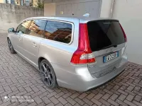 Usata Volvo V70 Momentum 136 CV (100 kW) 2014 Argento Station wagon