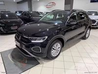 Usata VW T-Roc Style 150 CV (110 kW) 2023 Nero SUV