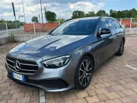 Usata Mercedes E220 Exclusive 194 CV (142 kW) 2022 Grigio Station wagon