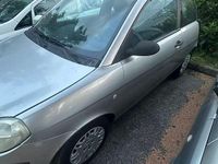 Usata Lancia Ypsilon 60 CV (44 kW) 2006 Argento Utilitaria
