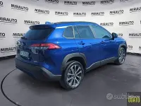 Usata Toyota Corolla Cross Lounge 140 CV (102 kW) 2023 Blu/azzurro SUV