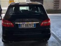 Gebraucht Mercedes B180 109 PS (80 kW) 2013 Schwarz Van / Kleinbus
