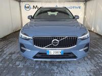 Usata Volvo XC60 Core 197 CV (144 kW) 2022 Grigio SUV