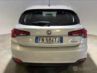 Usata Fiat Tipo Easy 120 CV (88 kW) 2018 Berlina