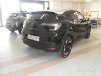 Usata Renault Captur Techno 91 CV (66 kW) 2025 Grigio SUV