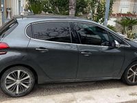 Usata Peugeot 208 Allure 75 CV (55 kW) 2018 Grigio Utilitaria