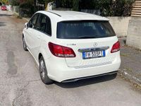Usata Mercedes B160 Business 90 CV (66 kW) 2017 Monovolume