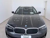 Usata BMW 520 Luxury Line 190 CV (139 kW) 2022 Grigio Station wagon