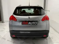 Usata Peugeot 2008 Allure 92 CV (67 kW) 2015 Grigio SUV