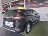 Käytetty Renault Espace Intens 160 HP (117 kW) 2016 Musta Tila-auto