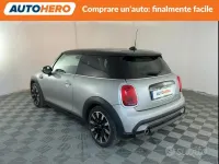 Usado Mini Cooper Essential 136 HP (100 kW) 2023 Cinzento Citadino