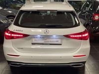 Usata Mercedes C220 Premium 200 CV (147 kW) 2021 Bianco Station wagon
