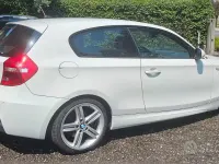 Usata BMW 118 Sport Line 143 CV (105 kW) 2010 Bianco Utilitaria