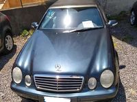 Usata Mercedes CLK230 Avantgarde 197 CV (144 kW) 2001 Blu Cabrio