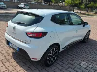 Usata Renault Clio IV Zen 90 CV (66 kW) 2017 Bianco Berlina