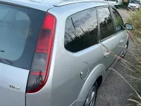 Usata Ford Focus 90 CV (66 kW) 2006 Grigio Station wagon