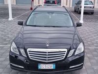 Usata Mercedes E220 Avantgarde 170 CV (125 kW) 2011 Nero Station wagon