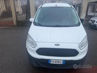 Usata Ford Transit 76 CV (55 kW) 2017 Bianco SUV