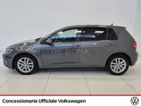 Usado VW Golf VII Business 116 HP (85 kW) 2019 Cinzento Citadino