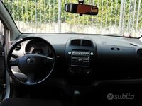 usata Daihatsu Sirion Sirion 1.3 16V aut. 4WD Kaori